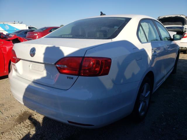 3VWLL7AJ9EM408969  volkswagen  2014 IMG 3