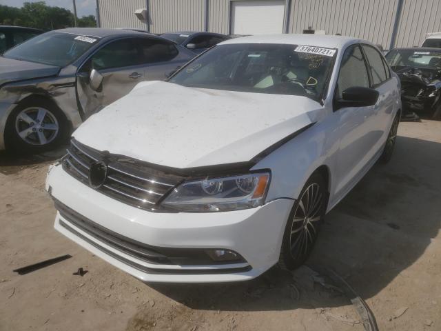 3VWD17AJ4GM268780  volkswagen  2016 IMG 1