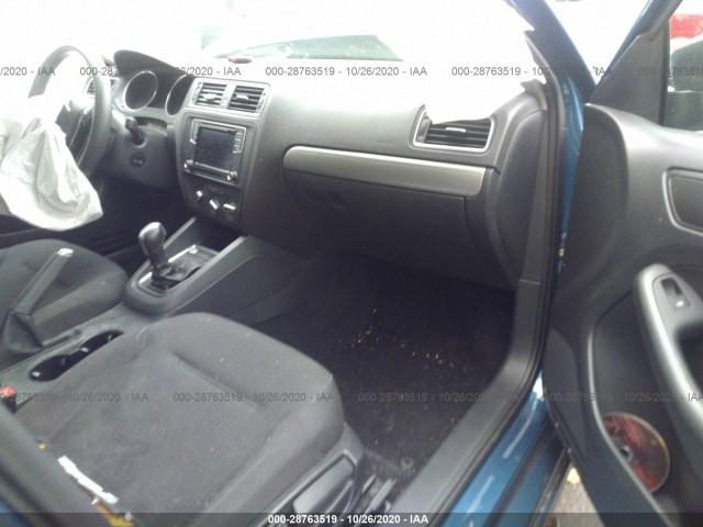 3VWD67AJ6GM292340  volkswagen  2016 IMG 4