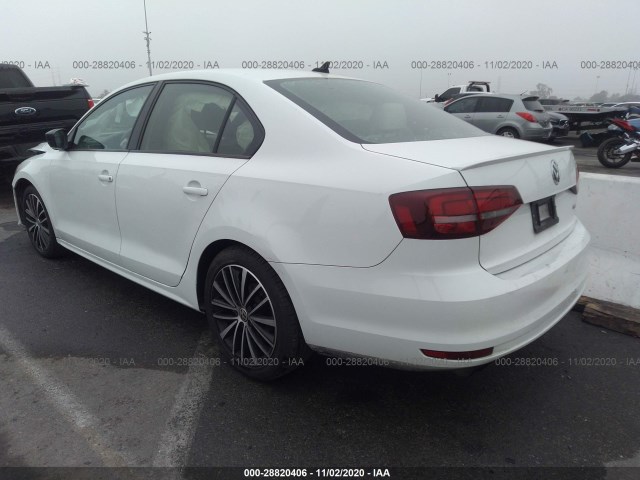 3VWD17AJ5GM394355  volkswagen  2016 IMG 2