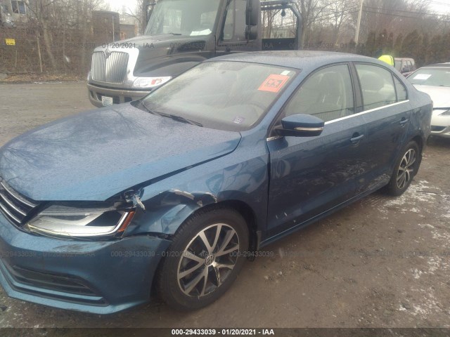 3VWDB7AJ0HM238853  volkswagen jetta 2017 IMG 1