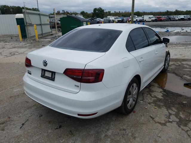 3VW2B7AJ4HM318566  volkswagen  2017 IMG 3