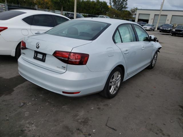 3VW2B7AJ8HM365762  volkswagen  2017 IMG 3