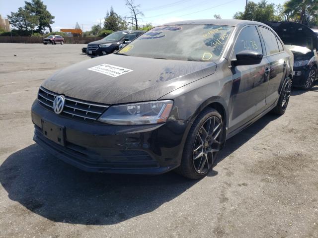 3VW2B7AJ9JM262212  volkswagen  2018 IMG 1