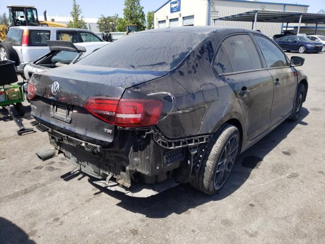 3VW2B7AJ9JM262212  volkswagen  2018 IMG 3