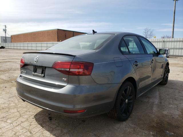 3VWD17AJ8JM249172  volkswagen  2018 IMG 3