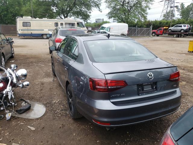 3VWD17AJ8JM249656  volkswagen  2018 IMG 2