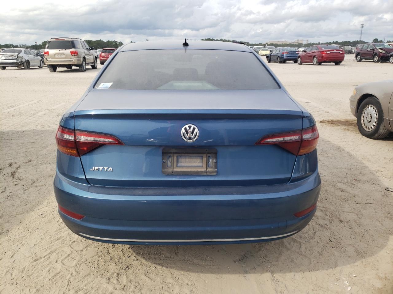 3VWC57BUXKM040283  volkswagen jetta 2019 IMG 5