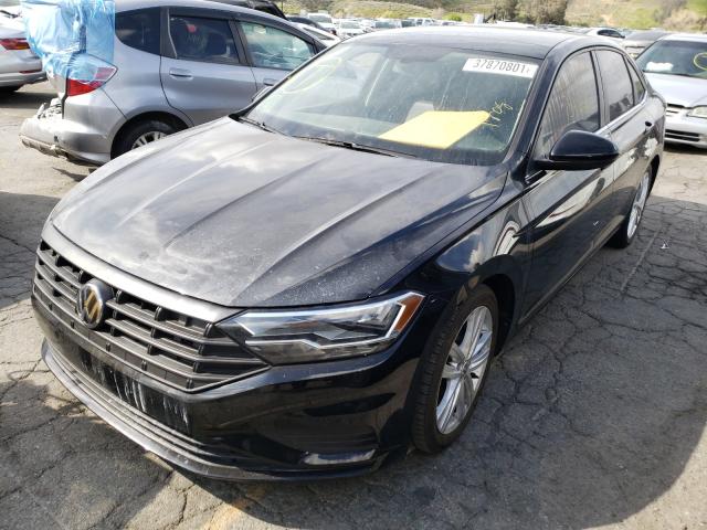 3VWCB7BU2KM132495  volkswagen  2019 IMG 1