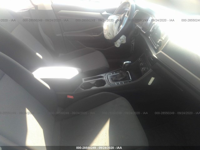 3VWCB7BU8KM203702  volkswagen jetta 2019 IMG 4