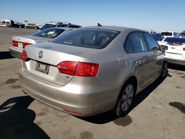 3VWD17AJ2EM280990  volkswagen jetta se 2014 IMG 3