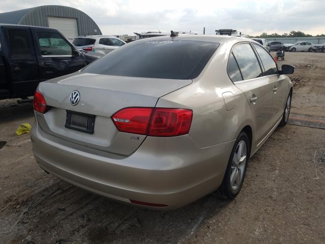 3VWLL7AJ9EM251363  volkswagen jetta tdi 2014 IMG 3