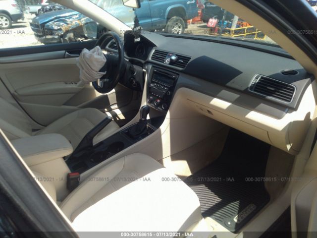 1VWAT7A3XFC003120  volkswagen passat 2015 IMG 4