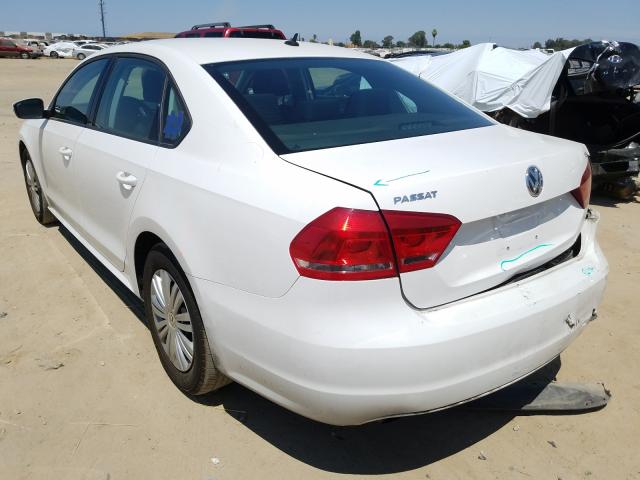 1VWAT7A3XFC077931  volkswagen passat 2015 IMG 2