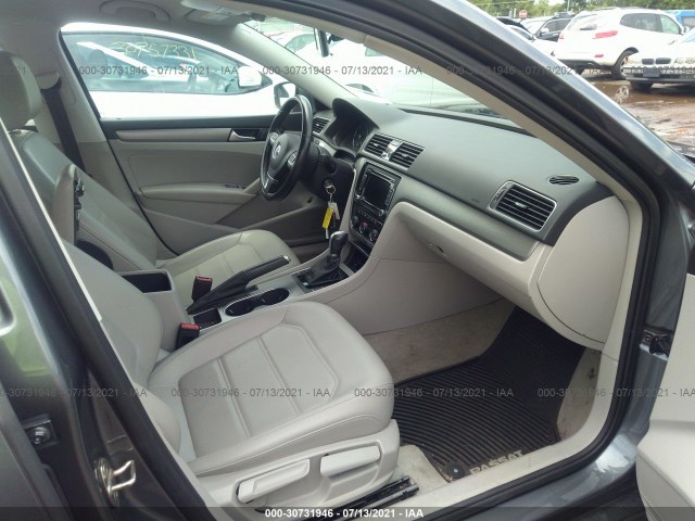 1VWBV7A35FC109070  volkswagen passat 2015 IMG 4