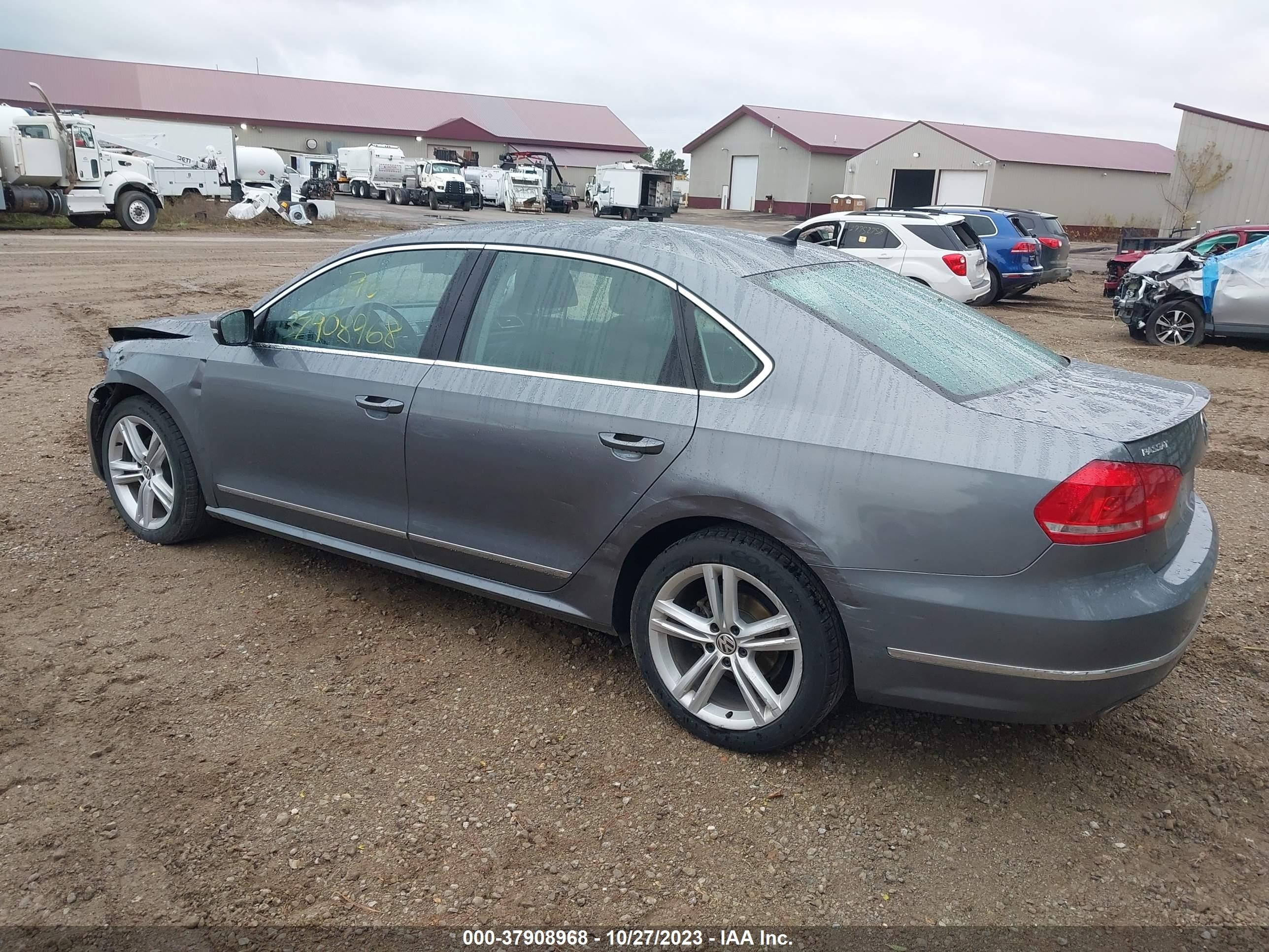 1VWCV7A39FC073887  volkswagen passat 2015 IMG 2