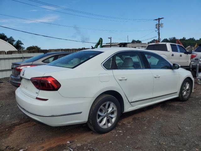 1VWAT7A30HC014887  volkswagen passat 2016 IMG 2