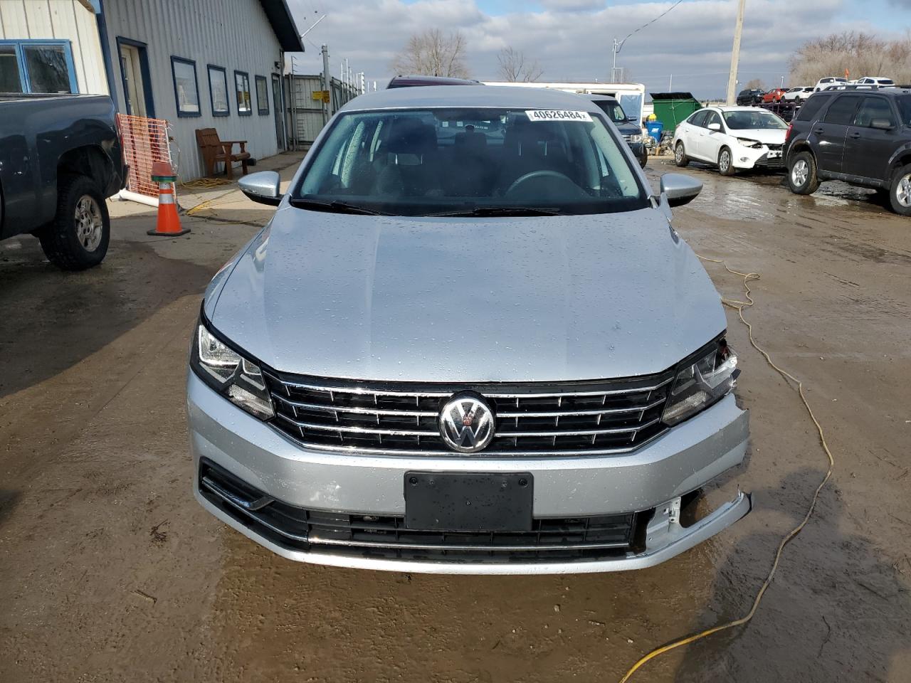 1VWAT7A34HC010700  volkswagen passat 2016 IMG 4