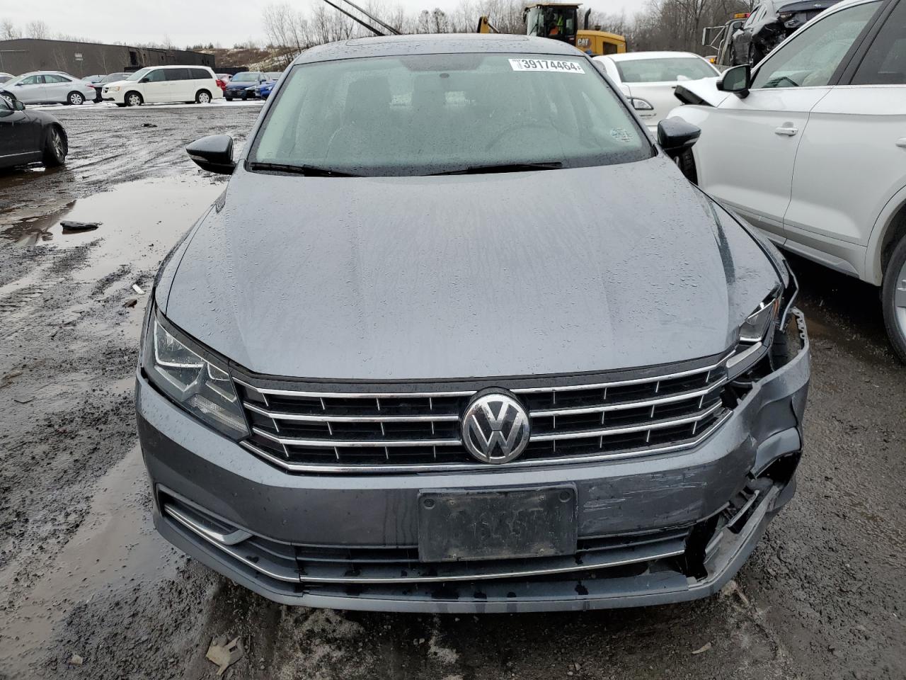 1VWBT7A36HC006555  volkswagen passat 2016 IMG 4