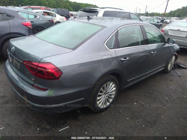 1VWBT7A3XHC024976  volkswagen passat 2017 IMG 3