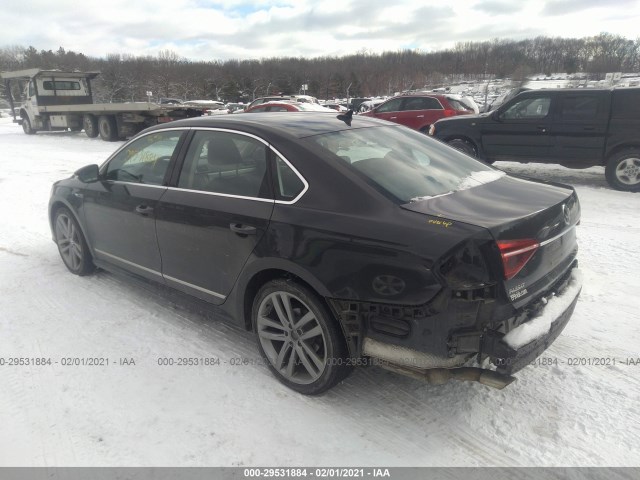 1VWDT7A32HC040775  volkswagen passat 2017 IMG 2