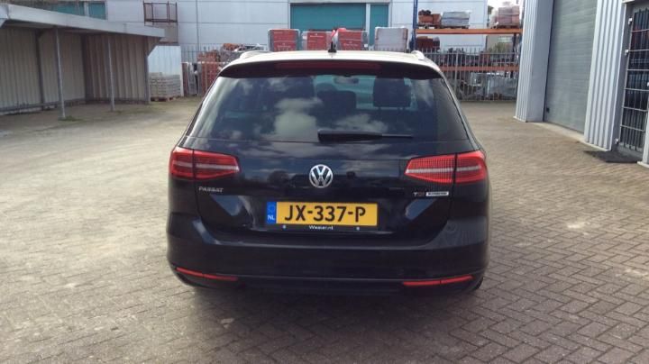 WVWZZZ3CZGE210517  volkswagen passat 2016 IMG 4