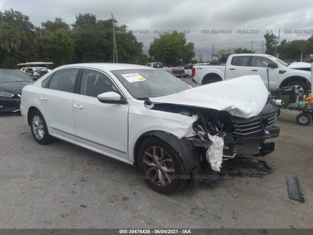 1VWAT7A32HC081460  volkswagen passat 2017 IMG 0