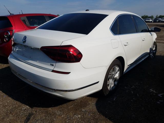 1VWAT7A33HC076056  volkswagen passat 2017 IMG 3