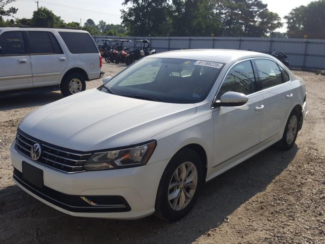 1VWAT7A35HC079833  volkswagen passat 2017 IMG 1