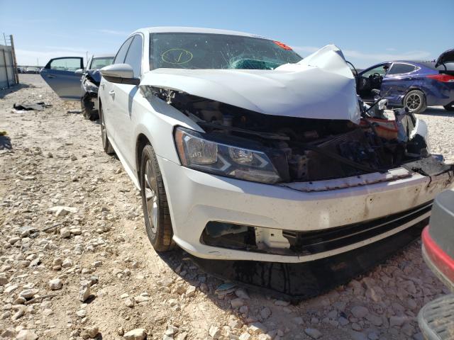 1VWAT7A3XHC071629  volkswagen passat 2017 IMG 0