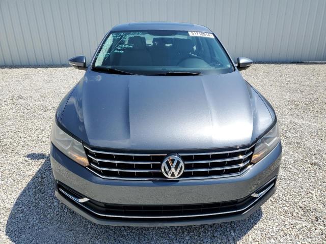 1VWBA7A32JC018102  volkswagen passat 2017 IMG 4