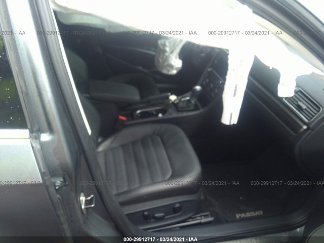 1VWCM7A36HC086473  volkswagen passat 2017 IMG 4