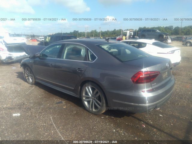 1VWDT7A30HC071801  volkswagen passat 2017 IMG 2