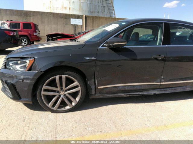 1VWDT7A36HC048216  volkswagen passat 2017 IMG 5