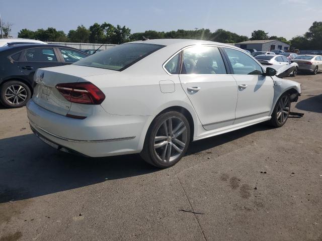 1VWDT7A37HC060553  volkswagen passat 2017 IMG 2