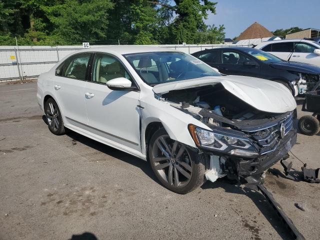 1VWDT7A37HC060553  volkswagen passat 2017 IMG 3