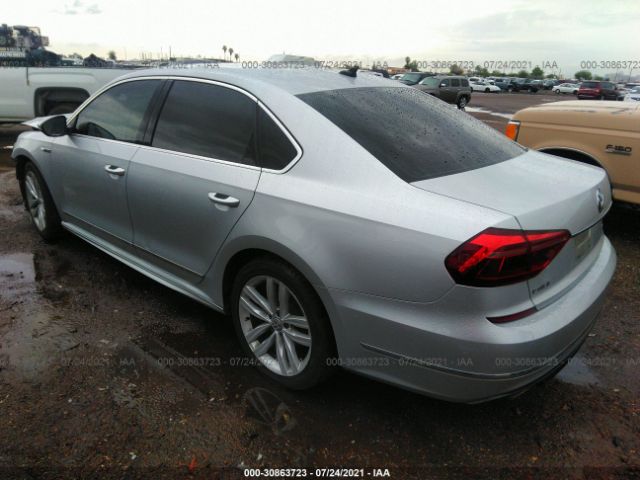 1VWDT7A39HC060652  volkswagen passat 2017 IMG 2