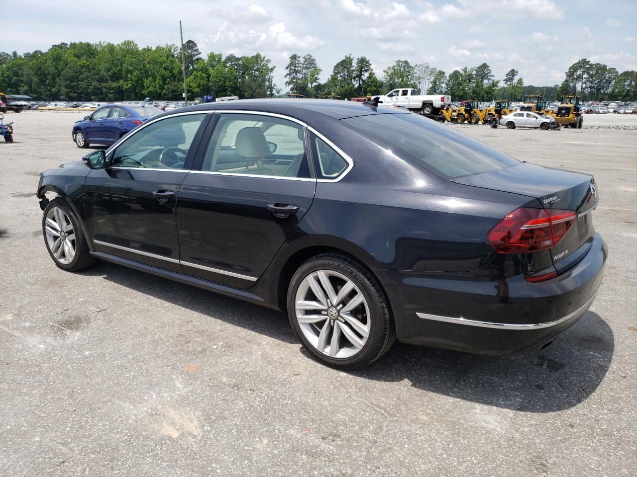 1VWGT7A33HC049286  volkswagen passat 2017 IMG 1