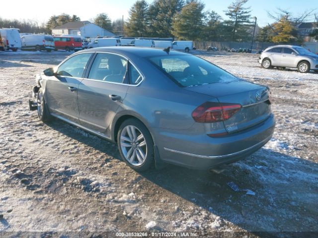 1VWGT7A36HC079995  volkswagen passat 2017 IMG 2