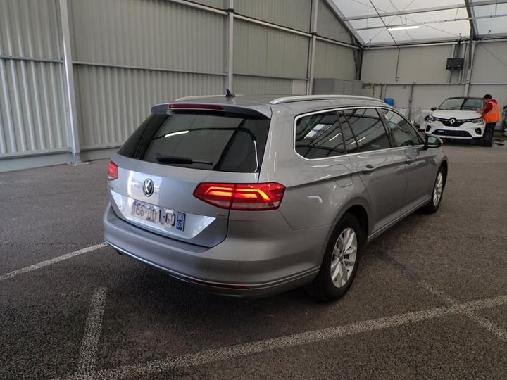 WVWZZZ3CZJE085619  volkswagen passat 2017 IMG 2