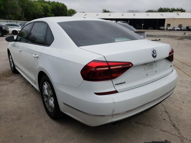 1VWAA7A35JC025959  volkswagen passat 2018 IMG 2