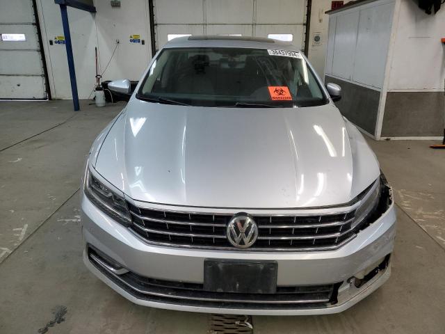 1VWBA7A39JC044406  volkswagen passat 2018 IMG 4