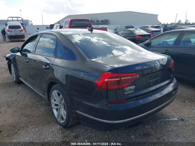 1VWLA7A32KC014282  volkswagen passat 2018 IMG 2