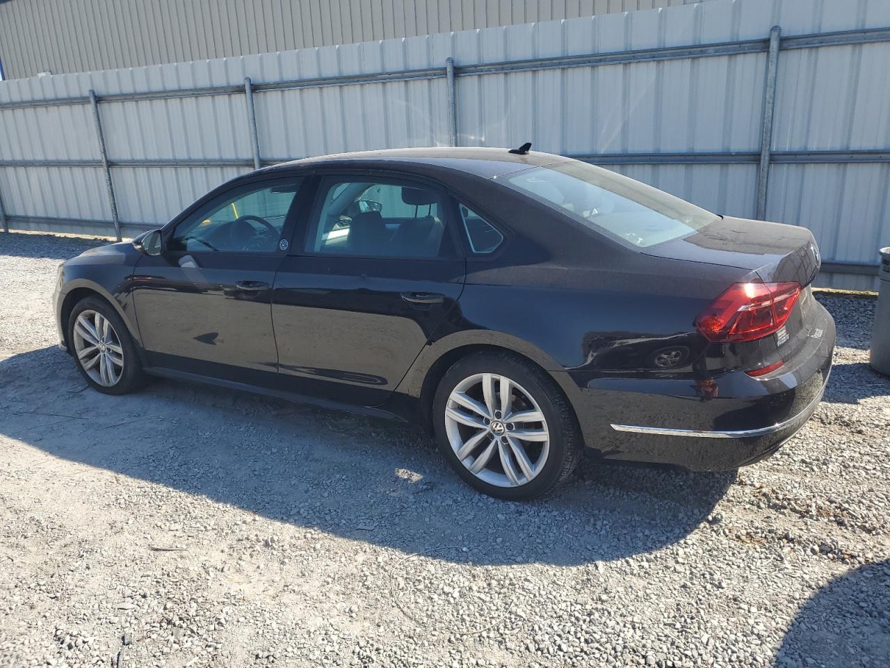 1VWLA7A39KC004994  volkswagen passat 2019 IMG 1