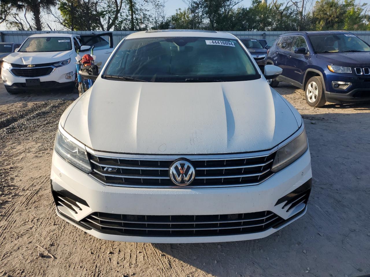 1VWMA7A32KC007210  volkswagen passat 2019 IMG 4