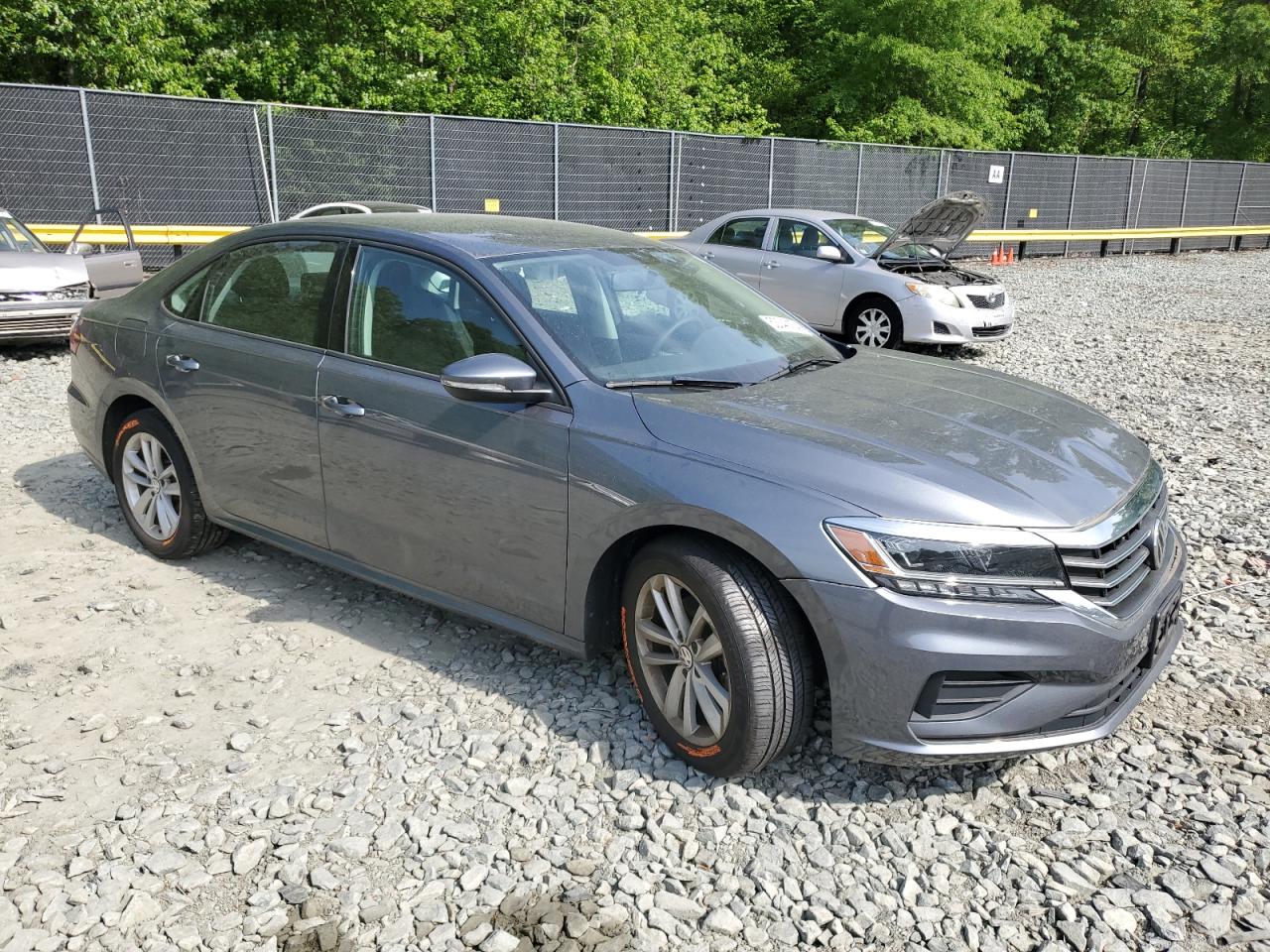 1VWAA7A30LC005508  volkswagen passat 2019 IMG 3