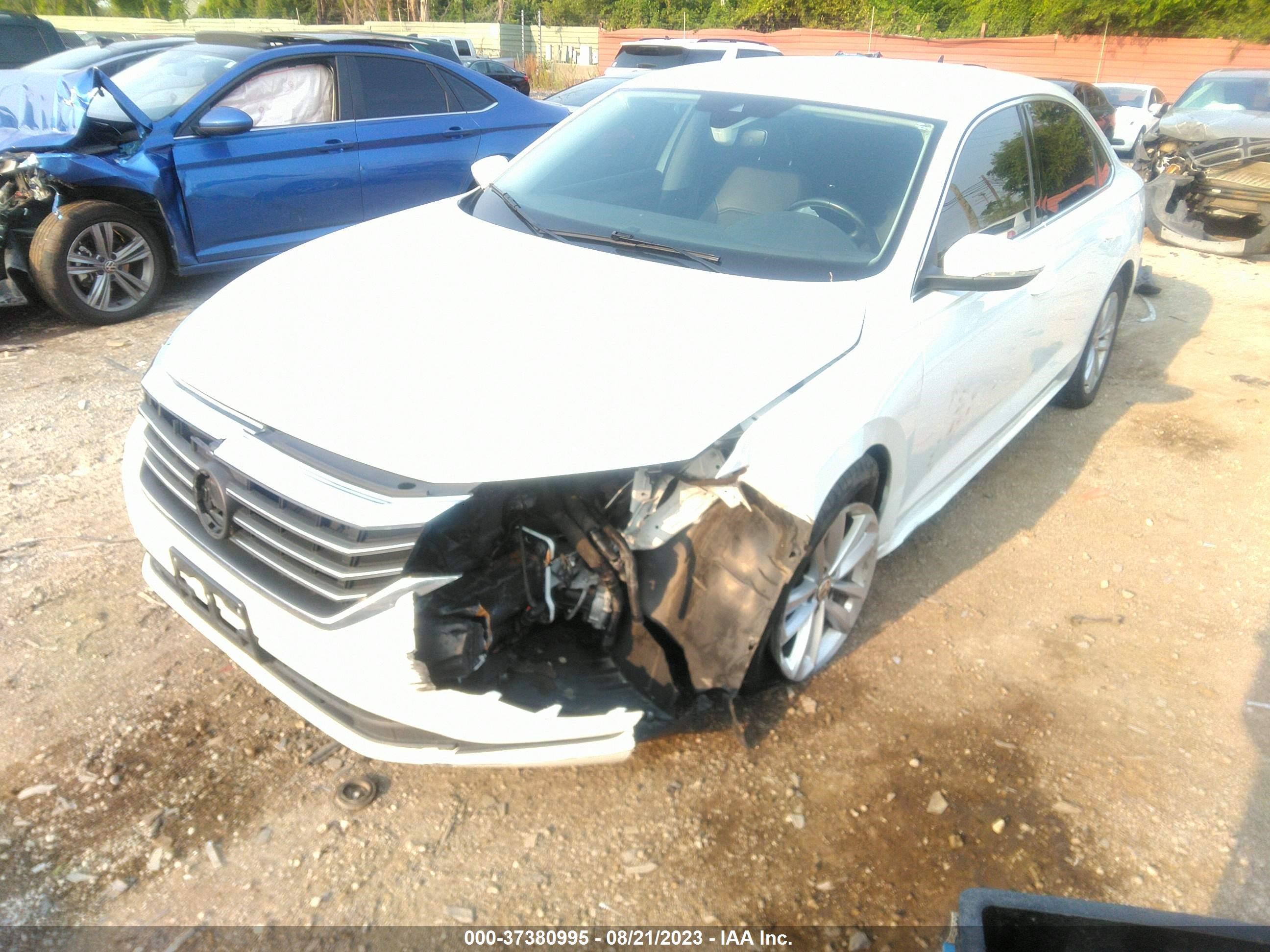 1VWSA7A32LC017129  volkswagen passat 2020 IMG 1