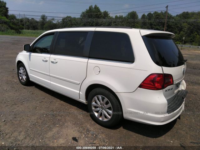 2C4RVABGXCR391709  volkswagen routan 2012 IMG 2