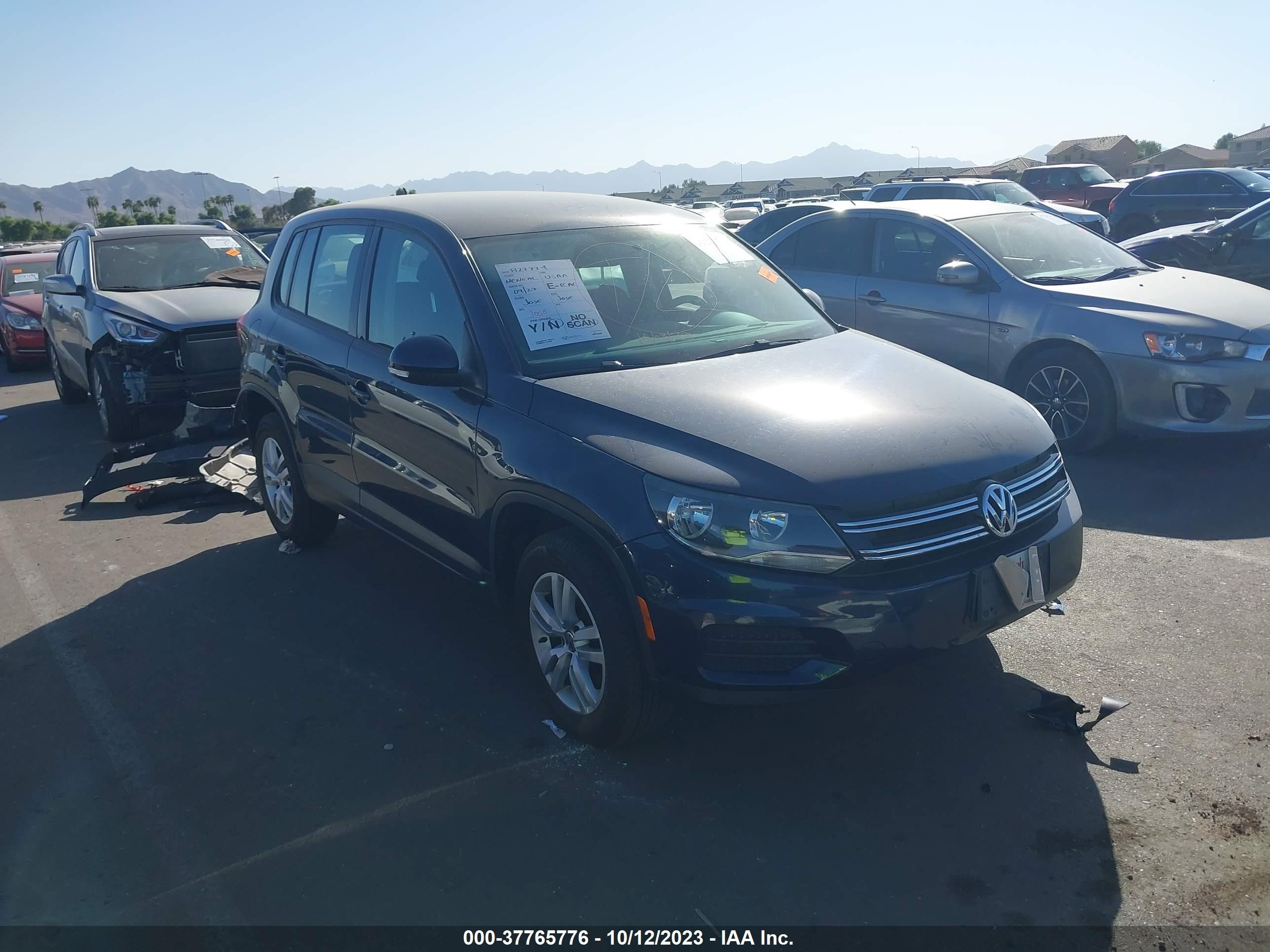 WVGAV3AX5EW559272  volkswagen tiguan 2014 IMG 0