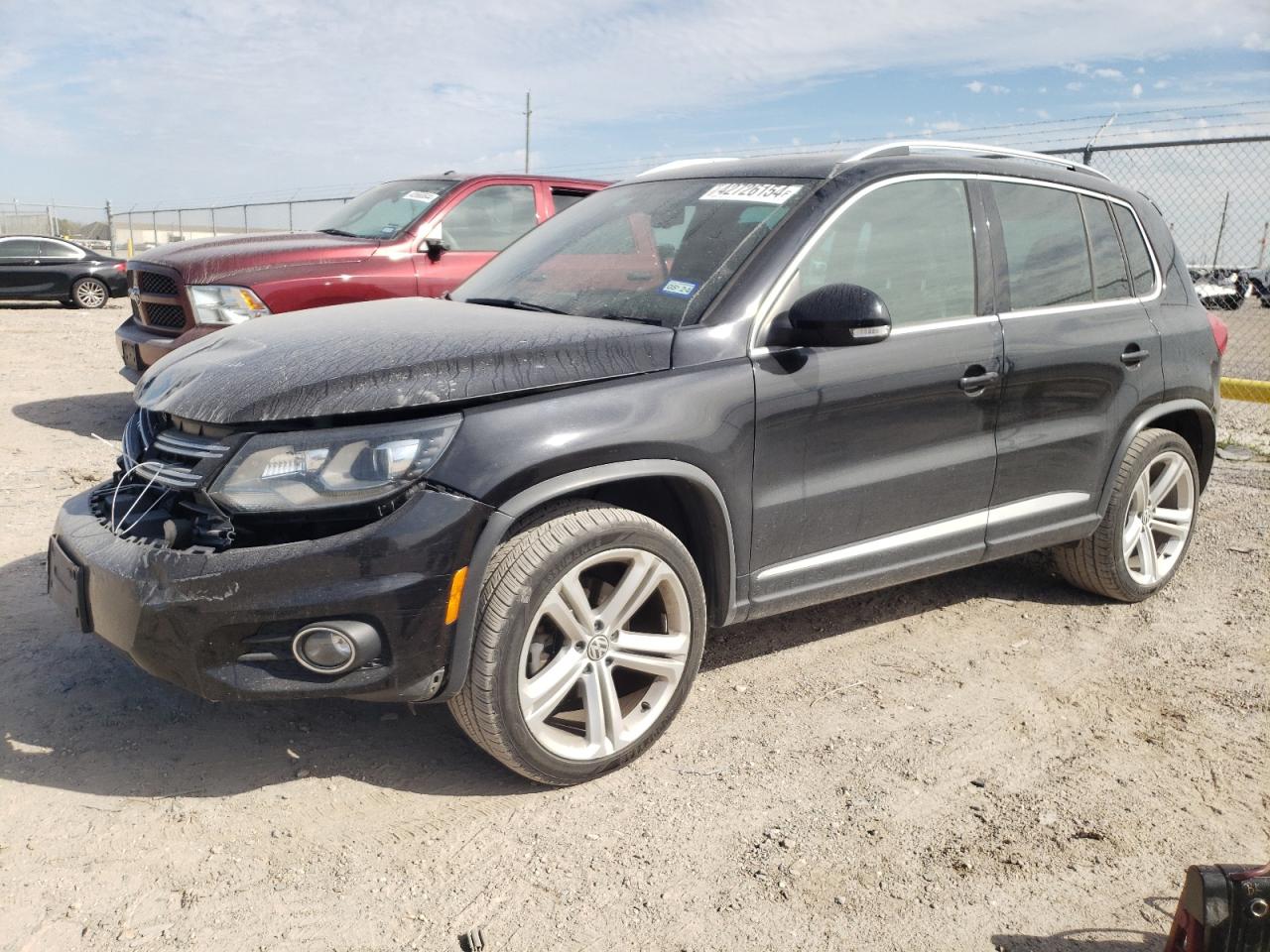 WVGAV7AX4FW558655  volkswagen tiguan 2015 IMG 0